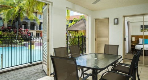 The Lakes Cairns Resort - Tourism Canberra 12