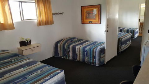 Siesta Villa Motel - Tourism Canberra 4