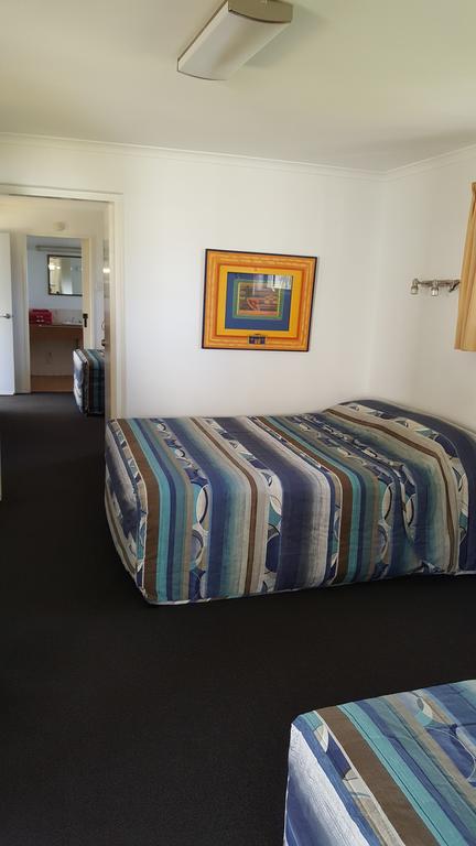 Siesta Villa Motel - Tourism Canberra 6