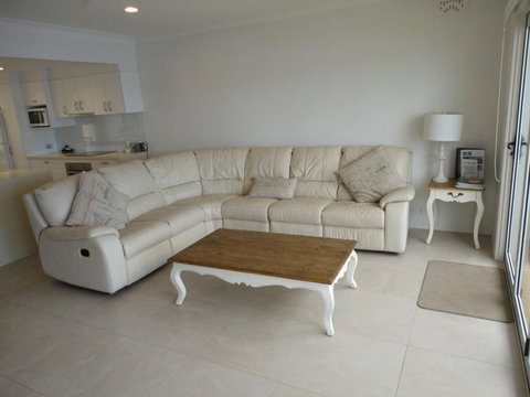 Noosa Entrance Waterfront Resort - Tourism Canberra 14