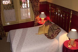 Triune House Bed And Breakfast - Tourism Canberra 0