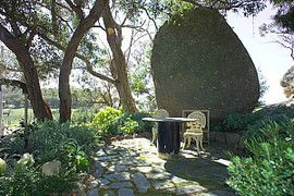 Kyneton Ridge Estate - Tourism Canberra 0