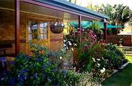 Cairns Bed And Breakfast - Tourism Canberra 0