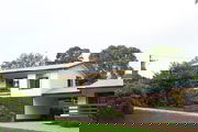  Tourism Canberra