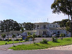 Blue Horizon Motel - Tourism Canberra 0