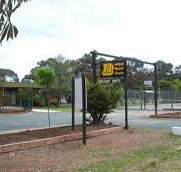 River Village Motel  Holiday Units - Tourism Canberra