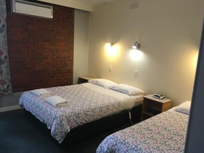 Camperdown Cascade Motel - Tourism Canberra 9