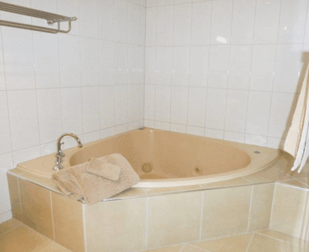 Werribee Motel & Apartments - Tourism Canberra 1