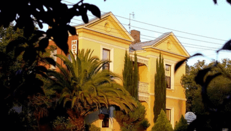 Campbell Street Lodge - Tourism Canberra 0