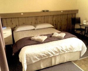 GLENROWAN KELLY COUNTRY MOTEL - Tourism Canberra 1