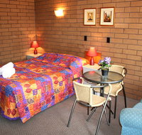 Rippleside Park Motor Inn - Tourism Canberra