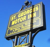 St Georges Motor Inn - Tourism Canberra