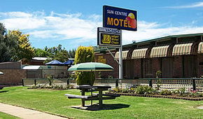 Sun Centre Motel - Tourism Canberra 1