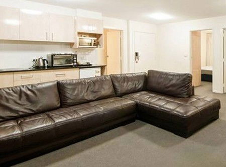 The Statesman Hotel - Tourism Canberra 0