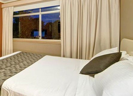 The Statesman Hotel - Tourism Canberra 1