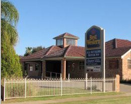 Best Western Plus All Settlers Motor Inn - Tourism Canberra 3