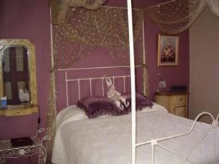 Strathmore Victorian Manor - Tourism Canberra 1