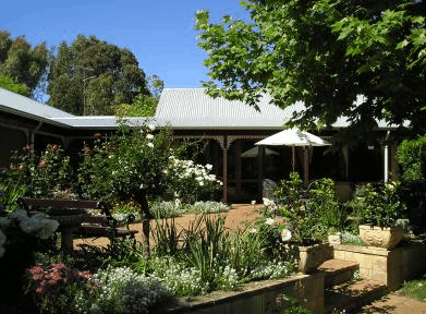 The Noble Grape - Tourism Canberra