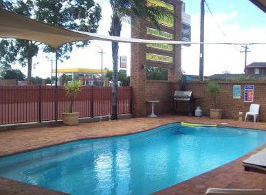 Town And Country Motor Inn Cobar - Tourism Canberra 0