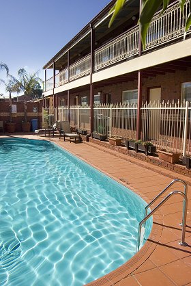 Quality Inn Railway - Tourism Canberra 0