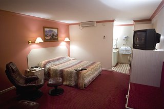 Quality Inn Railway - Tourism Canberra 1