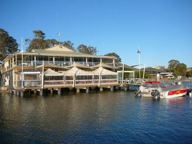 The Mitchells Waterfront B & B - Tourism Canberra 1