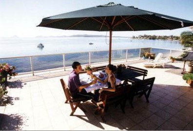 The Mitchells Waterfront B & B - Tourism Canberra 3