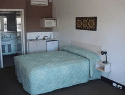 Pinjarra Motel - Tourism Canberra 1