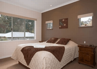 Adamsons Riverside Accommodation - Tourism Canberra