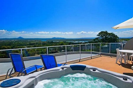 Noosa Hill Resort - Tourism Canberra 4