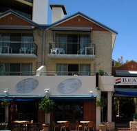 Beachside Apartment Hotel - Tourism Canberra