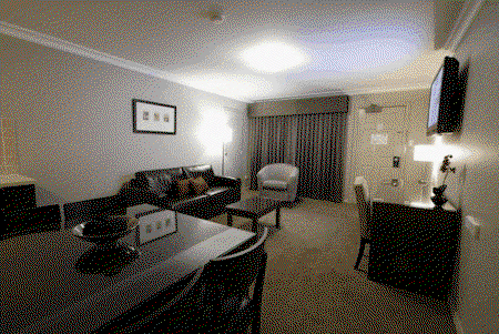 Carlyle Suites & Apartments - Tourism Canberra 4