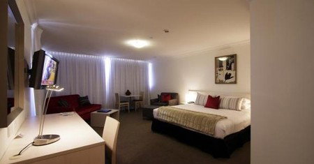 Townhouse Hotel - Tourism Canberra 4