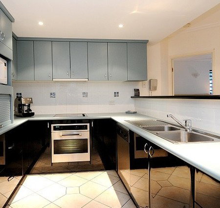 Oasis At Palm Cove - Tourism Canberra 3