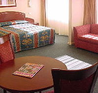 Embassy Motel - Tourism Canberra