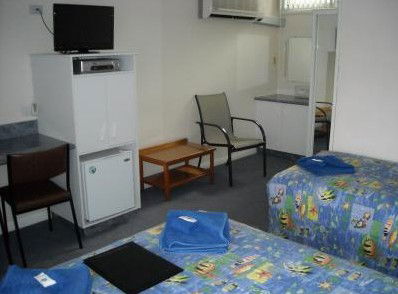 The Tree Motel - Tourism Canberra 1