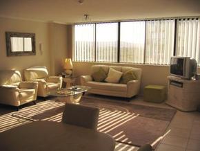 Beachfront Towers - Tourism Canberra 5