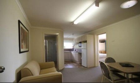  Tourism Canberra