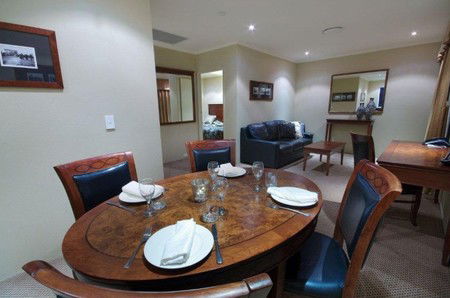  Tourism Canberra