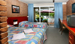 Aquajet Motel - Tourism Canberra 0