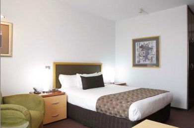Quality Hotel On Olive - Tourism Canberra 1