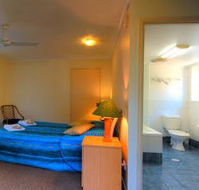 Blue Waters Motel - Tourism Canberra