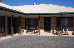 Darling River Motel - Tourism Canberra 3