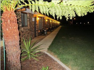 Golfers Lodge Motel - Tourism Canberra 0