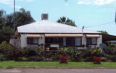 Injune Motel - Tourism Canberra 1