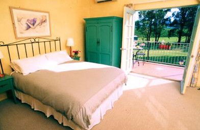 Villa Provence - Tourism Canberra 1