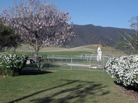  Tourism Canberra