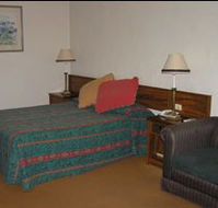 Seaton Arms Motor Inn - Tourism Canberra