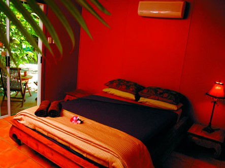 Rum Jungle Bungalows - Tourism Canberra 2