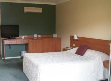 Wagga RSL Club Motel - Tourism Canberra 1